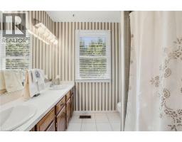 39 MAUREEN Avenue - 29