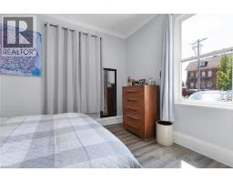 42 BEALE Street - 15
