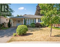 652 ARDLEIGH Crescent - 2