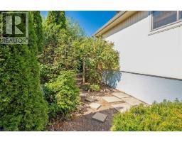 652 ARDLEIGH Crescent - 33