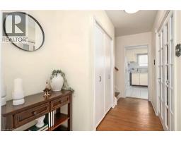 652 ARDLEIGH Crescent - 6