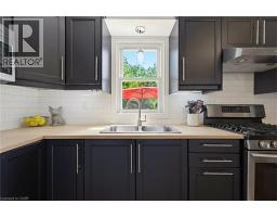 124 CAMPBELL Avenue - 10