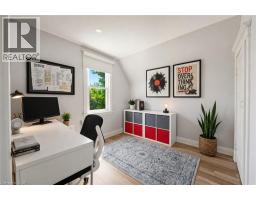 124 CAMPBELL Avenue - 18