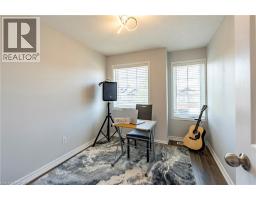 18 MADELEINE Street - 18