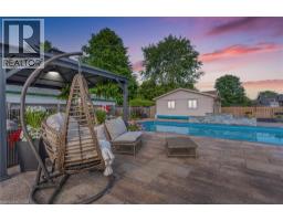 9924 DICKENSON Road W - 35