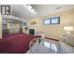 124 DUNSMERE Drive - 30