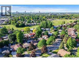 124 DUNSMERE Drive - 48