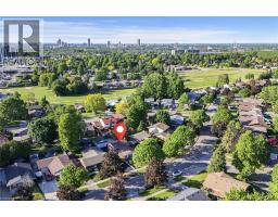 124 DUNSMERE Drive - 49