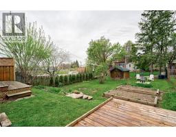 16 BORDEN Avenue N - 19