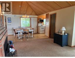 689 SANDY BAY Road - 32