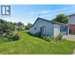1621 SECOND AVE LOUTH - 23