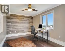 15 MCWILLIAMS Court - 25