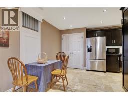 15 MCWILLIAMS Court - 32