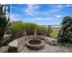 15 MCWILLIAMS Court - 40