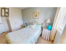 16 RIDGEGATE Crescent - 22