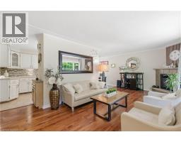 6 GERRARD Avenue - 12