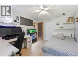 6 GERRARD Avenue - 19