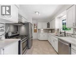 6 GERRARD Avenue - 8