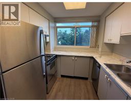 20 E ELLEN Street E UnitNo. 404 - 10