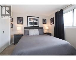 59 BAKERSFIELD Drive - 20