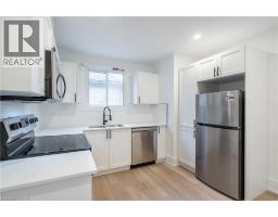 204 BALSAM Avenue S - 21