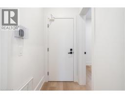 204 BALSAM Avenue S - 6