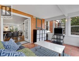 305 MAIN Street - 11