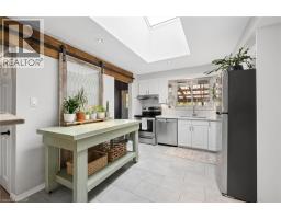22 BROOKSIDE Crescent - 15