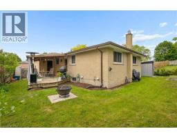 22 BROOKSIDE Crescent - 38