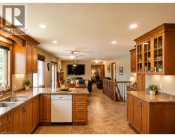 8350 YOUNG Street - 39