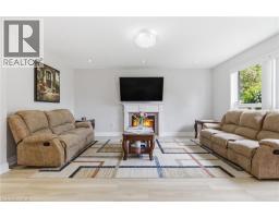 135 BLACKBURN Drive - 14