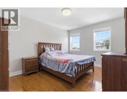 135 BLACKBURN Drive - 30