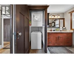 151 HOLTON Avenue S - 31