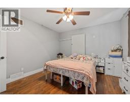 54 E CHESTNUT Street E - 14