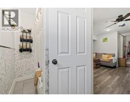 54 E CHESTNUT Street E - 22