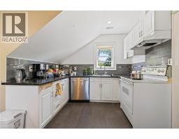 54 E CHESTNUT Street E - 27