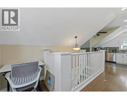 54 E CHESTNUT Street E - 33
