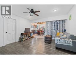 54 E CHESTNUT Street E - 7