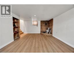 43 HENRY Street - 21