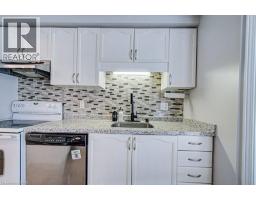 854 ELGIN Street N - 12