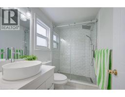 854 ELGIN Street N - 23