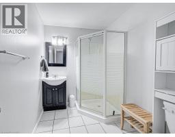 854 ELGIN Street N - 28