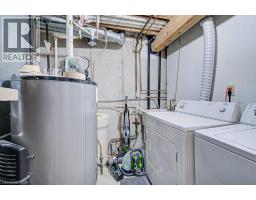 854 ELGIN Street N - 31