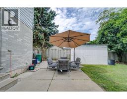 854 ELGIN Street N - 33