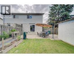 854 ELGIN Street N - 40