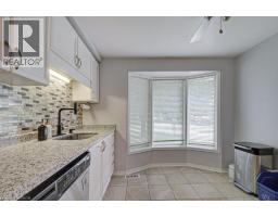 854 ELGIN Street N - 9