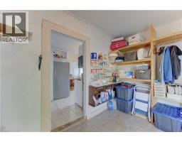 37 BAIRD Street S - 11
