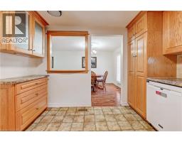3 PARKLAND Crescent - 14