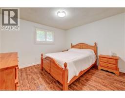 3 PARKLAND Crescent - 15