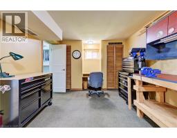3 PARKLAND Crescent - 23